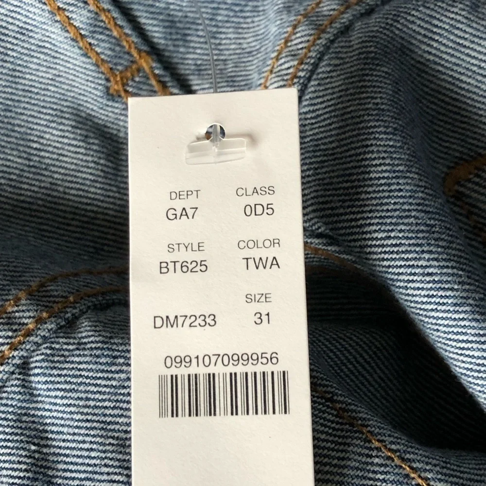 J. Crew NWT Mid Rise Slouchy Straight Size 31
